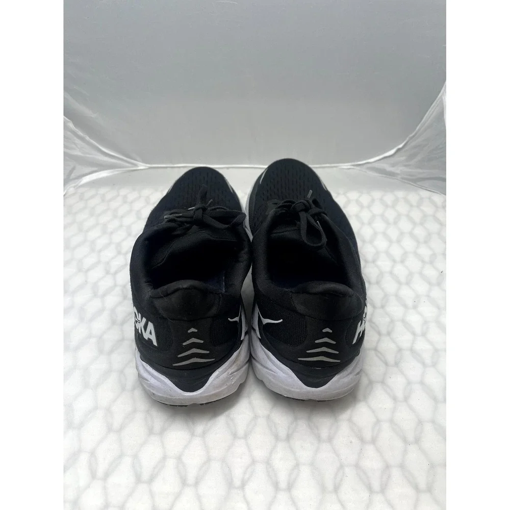 HOKA One One Clifton 8‎ Sneakers Mens US 10.5 Black White Knit Running Shoes